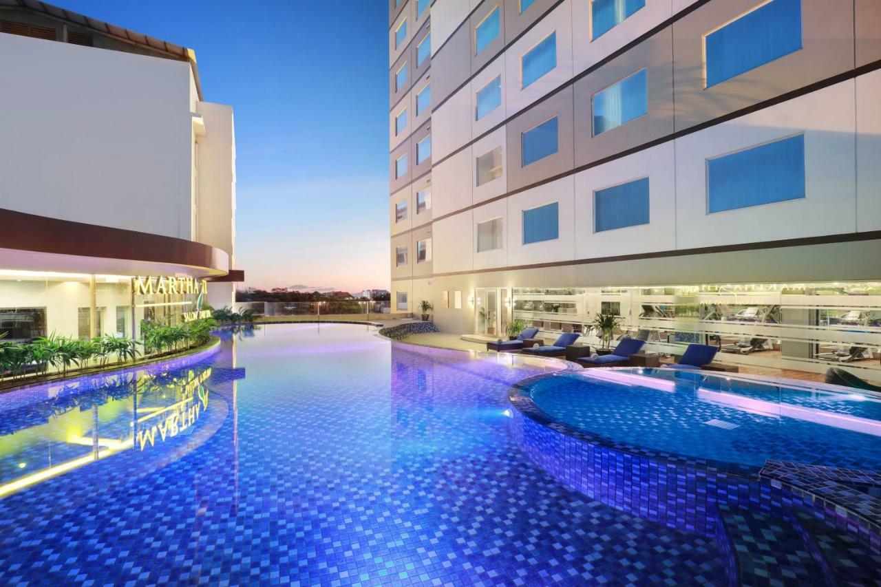 แอสตัน คูปัง โฮเต็ล แอนด์ คอนเวนชั่น เซ็นเตอร์ Hotel กูปัง ภายนอก รูปภาพ